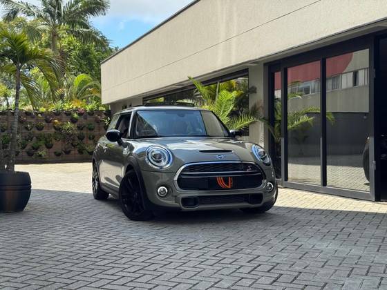 MINI COOPER 2.0 16V TWINPOWER GASOLINA S 2P STEPTRONIC